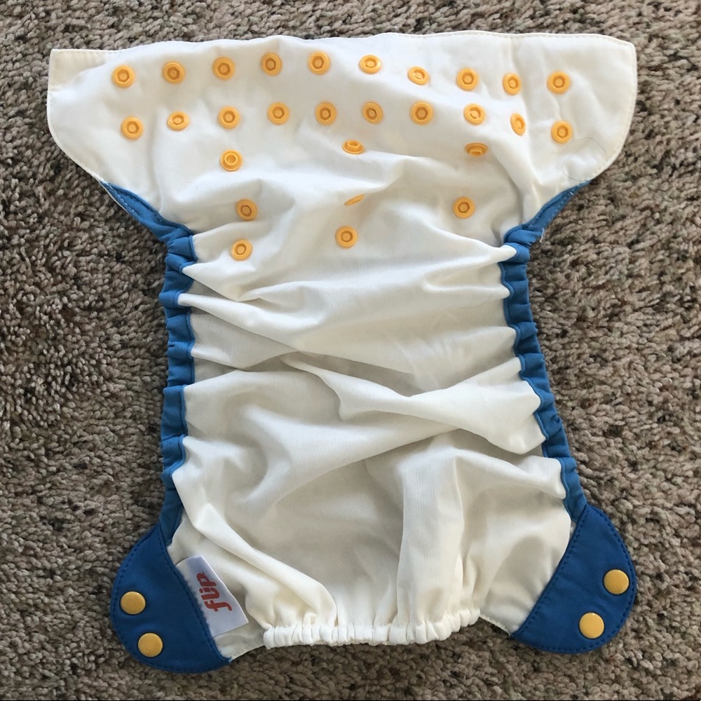 BumGenius Flip One-Size Diaper Cover in Glow
